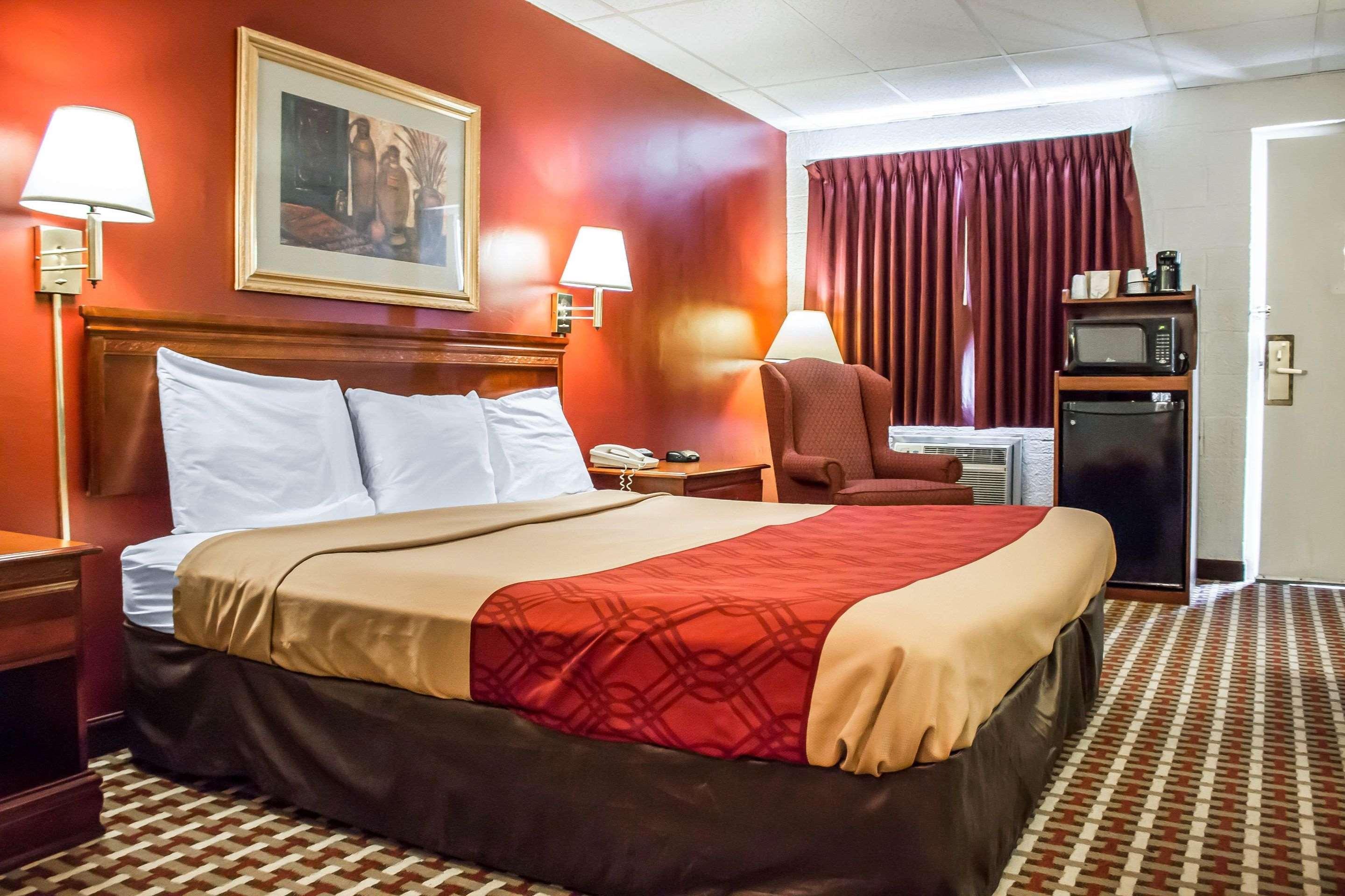 Econo Lodge Уилямспорт Екстериор снимка