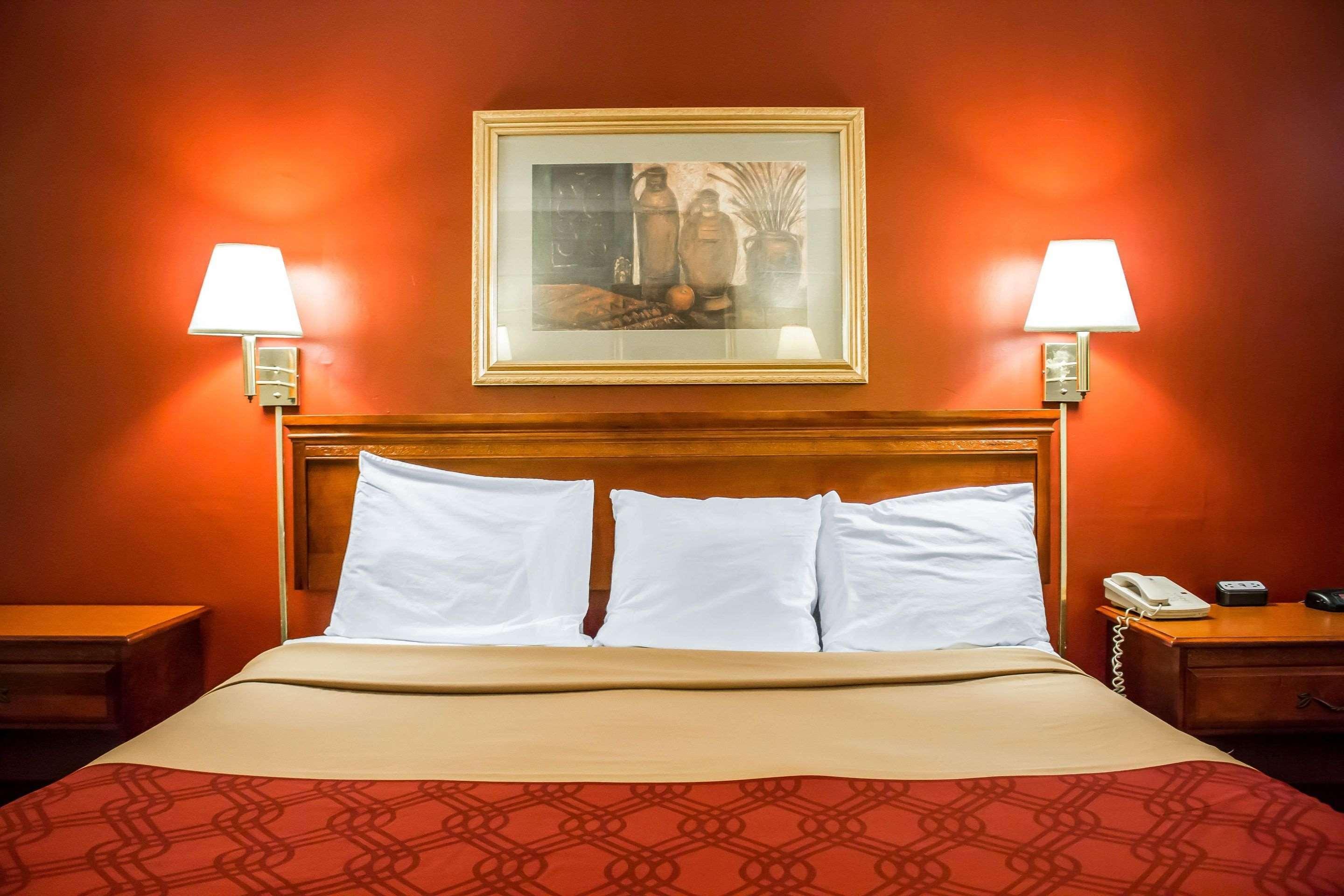 Econo Lodge Уилямспорт Екстериор снимка