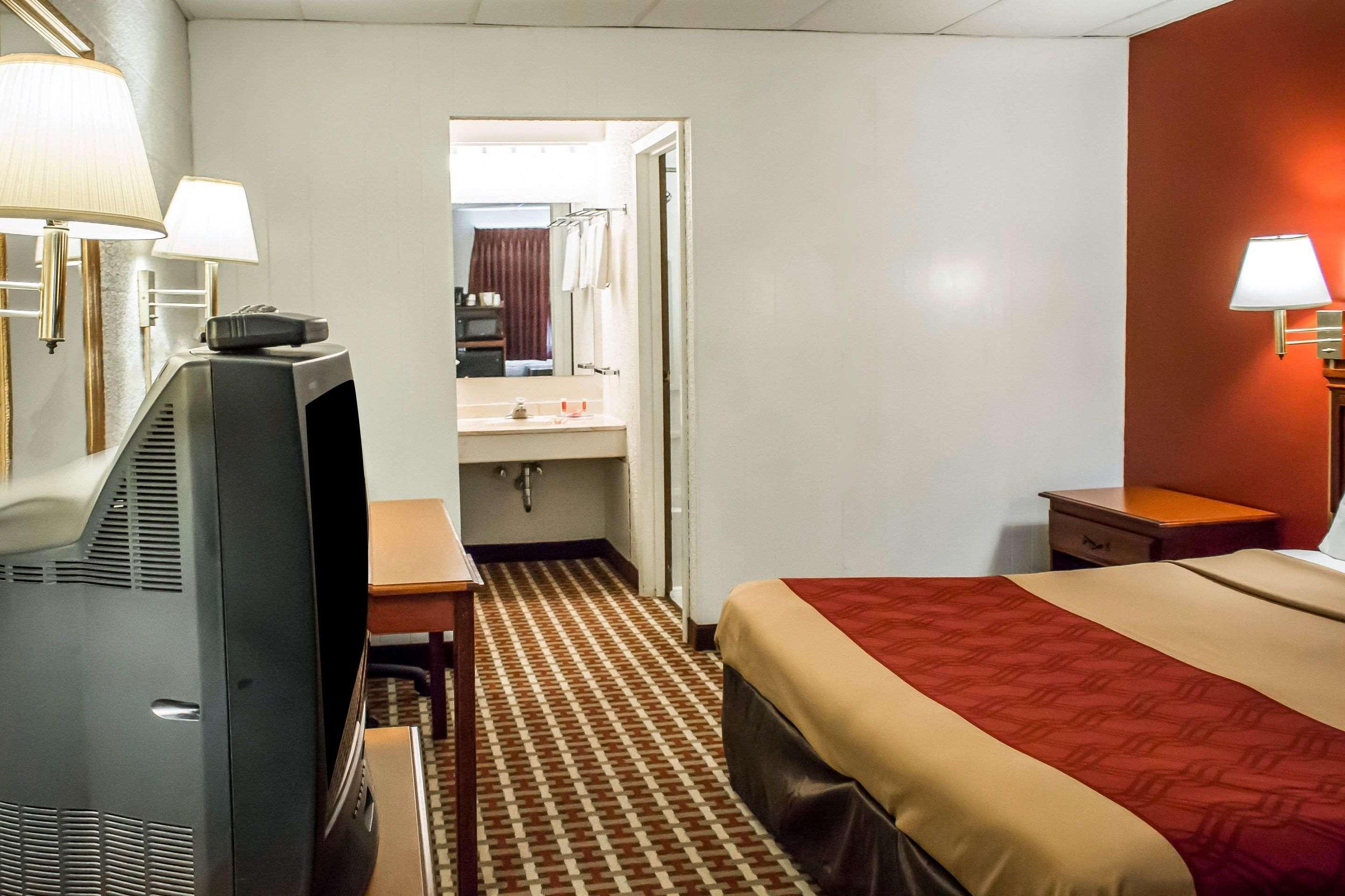 Econo Lodge Уилямспорт Екстериор снимка