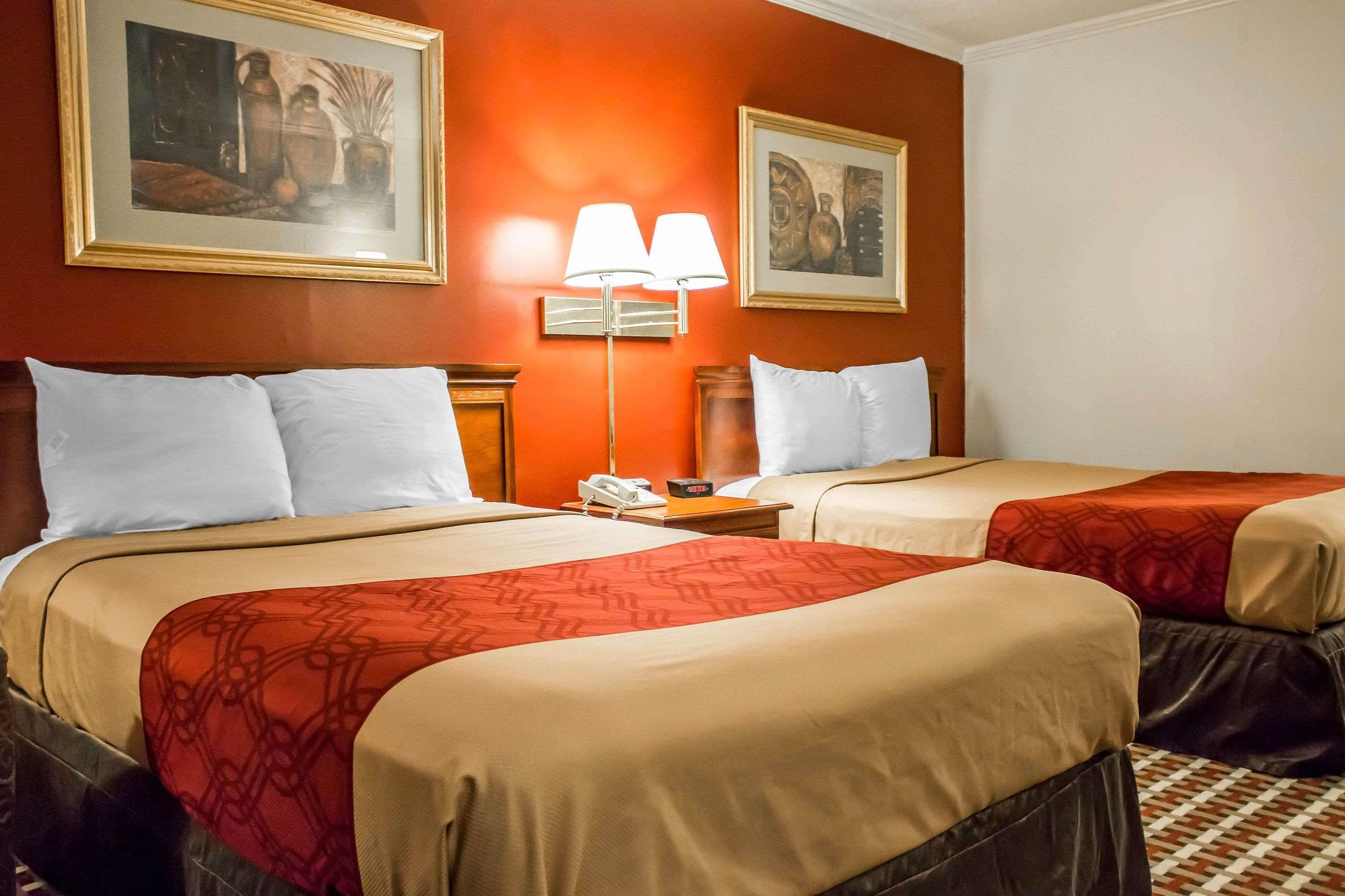 Econo Lodge Уилямспорт Екстериор снимка