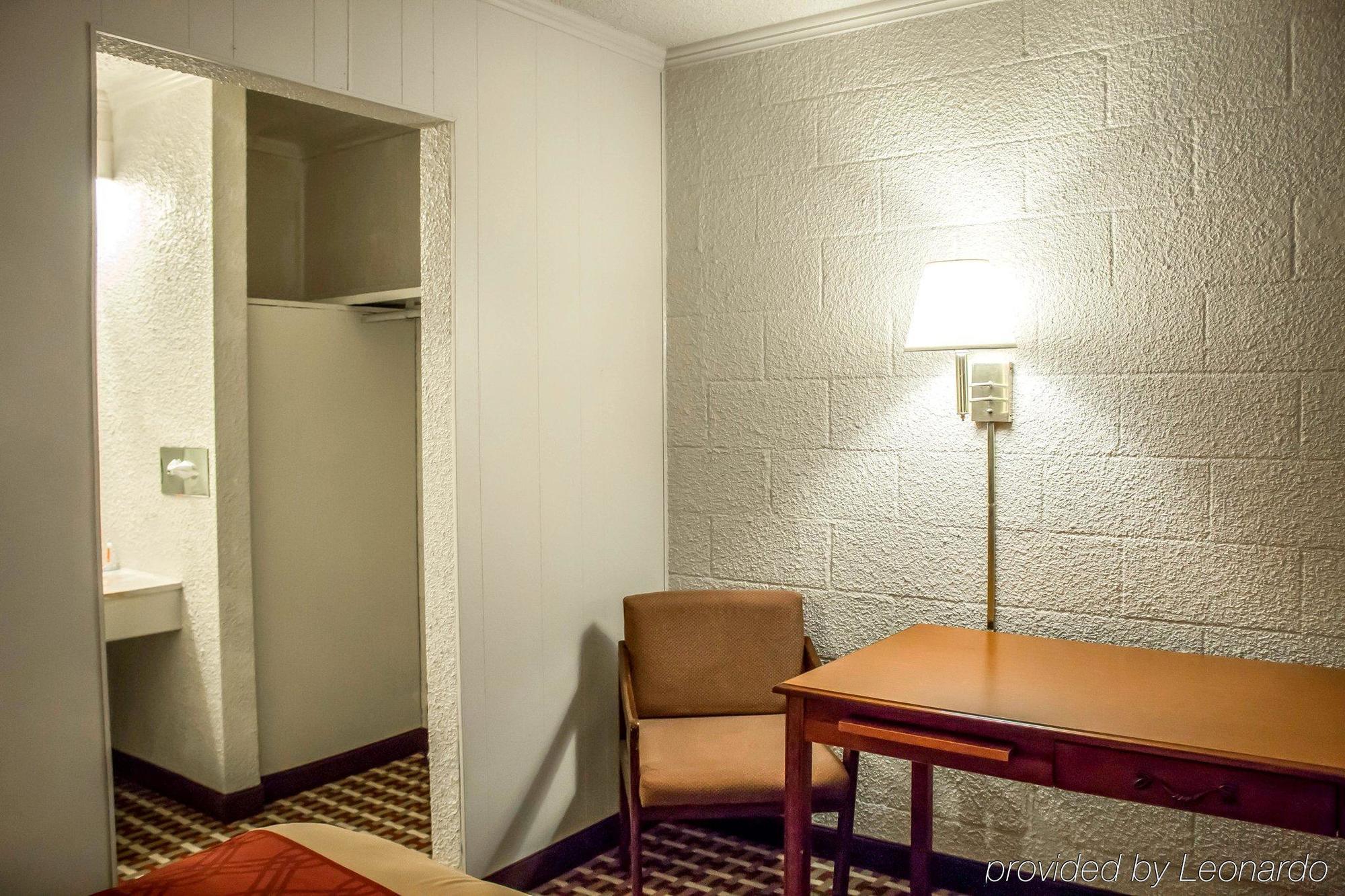 Econo Lodge Уилямспорт Екстериор снимка