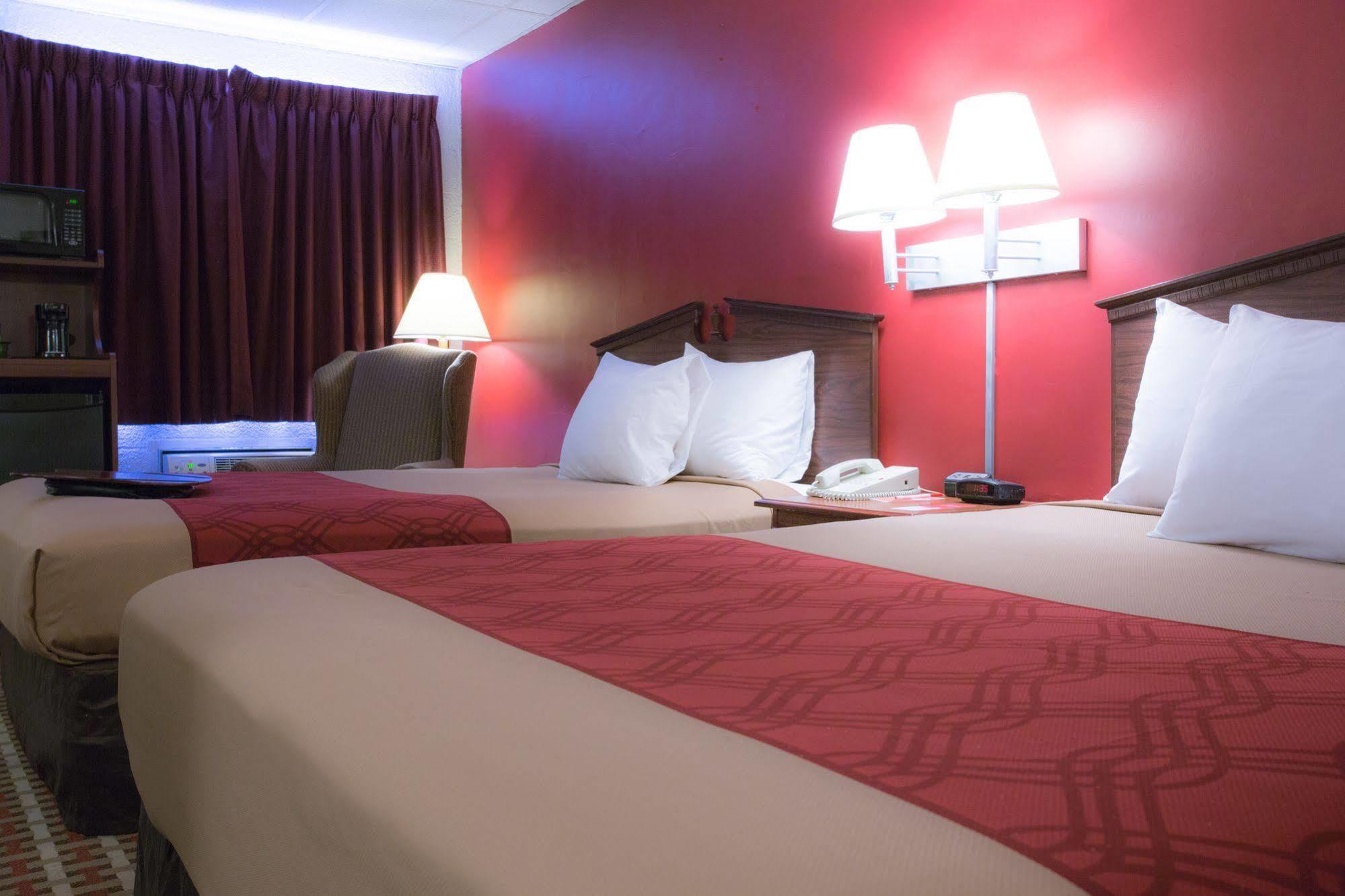 Econo Lodge Уилямспорт Екстериор снимка